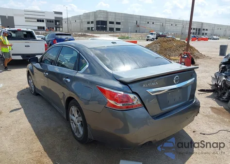 2015 Nissan Altima 2.5 Sv from USA, damaged, VIN 1N4AL3AP1FC215456